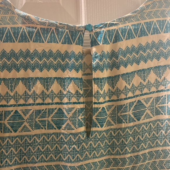 Blouse - Picture 3 of 3